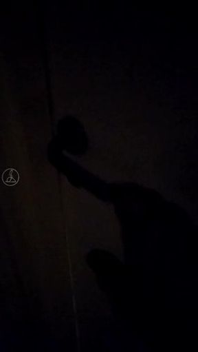 Un espía en la ducha
