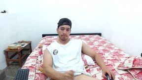 Naked flex jerk my cock (d) (d)