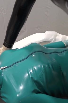 An amateur bothers a dominatrix, cum ower neck, life bug