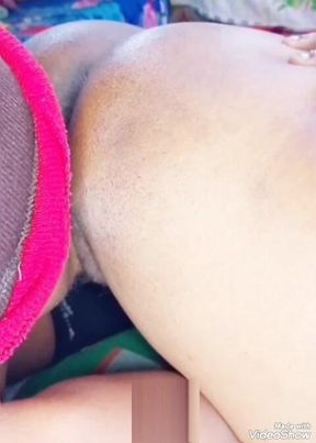 Sexy Girlfriend Hardcore Pussy Licking on Valentine Vacation