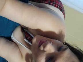 Hey daddy wanna play cum watch me