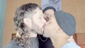 FANTASTIC KISSING ORGY BETWEEN HOT FRIENDS - BY DONOVAN BELL, DYLAN WILLIAN AND VICTOR RAMOS - CLIP 4