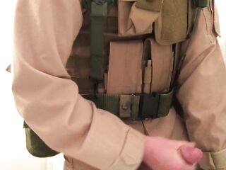 US Marine in has a Quickie in Battle Uniform (Spunk flow)
