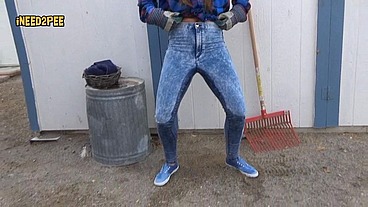 Cheyenne Jewel Pissing Skintight High Rise Jeans