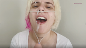 pacient gets horny gas at hospital and sucks doctor