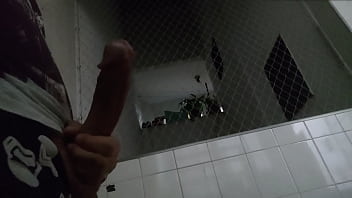 Balan&ccedil_ando o pau a ido das vizinhas