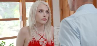 Hot blonde Scarlett Hampton screws her dads friend