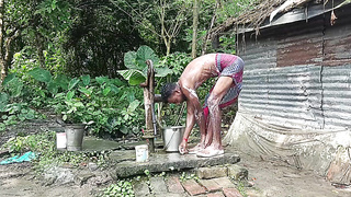 Indian mature Bathroom open place desi fashion..