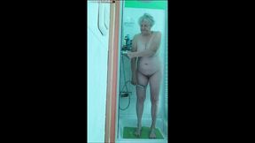 oma in der dusche bis zum einseifen