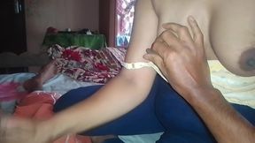 Indian Malayali Girl Showing Her Boobs