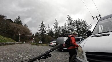 Amateur couple rides hard then fucks fast outdoors