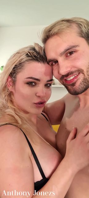 Hot Blonde Kissing Blowjob