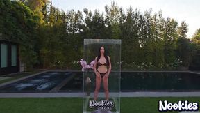 Robot babe Violet Voss takes on huge dick