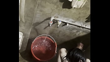 詹于蕙洗澡