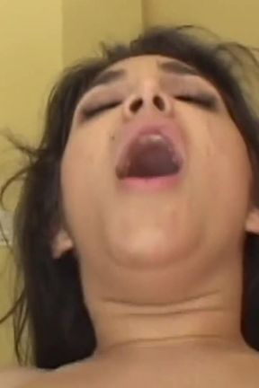 She Looks so Hot with Her Thick Big Ass While Having a Hard Cock