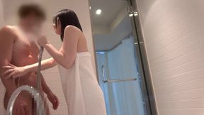 [POV] Busty Japanese BBW girl rides on big dick. Pussy and ass close up. Nipple is pink and sexy. Creampie and female orgasm. Japanese amateur homemade porn.