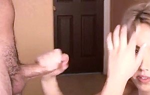 Sarah peachez sucks cock