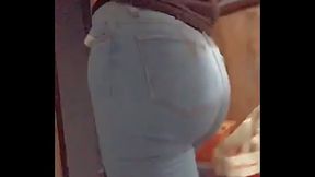 Big booty crossdresser