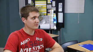 Mamada, masturbación, corrida, a pelo – jóvenes profesores flacos, polla grande follada por el culo