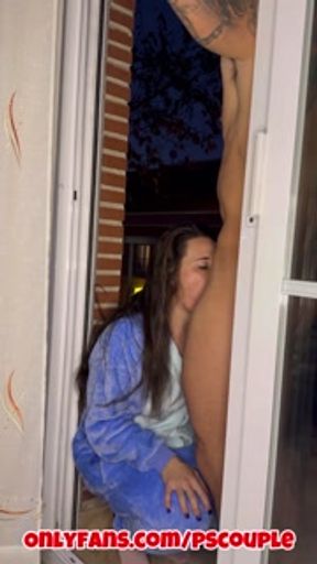 Blowjob On The Balcony😳 The Neighbor DISCOVER Me