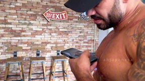 cliente pauzudo me fudeu tao gostoso que acabei dando o cuzinho. completo