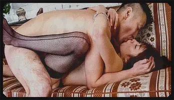 Maki Sarada gives Asian blowjob like a true goddess