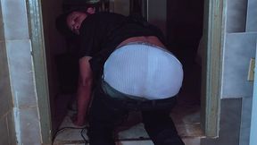 showering in clothes - nov 16, 2025