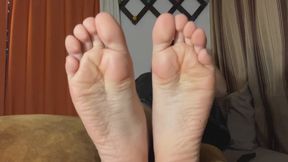 Mesmerized by Princess Mila’s Feet – Foot Domination & Submission