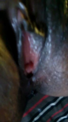 Desi college girl fingaring pussy