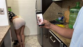 hijastro atrapado con las fotos sexys del gran culo de la madrastra