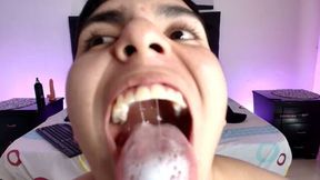 Angel Osorio Private Show