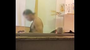 FLAGRA! a esposa do vizinho saiu, comeu o enteado na lavanderia (COMPLETO NO RED)