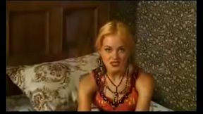 Caroline and Jennifer Red Use a Dildo in Their Asshole before Pissing