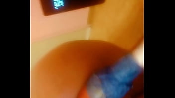 Give me a kiss, you choose where