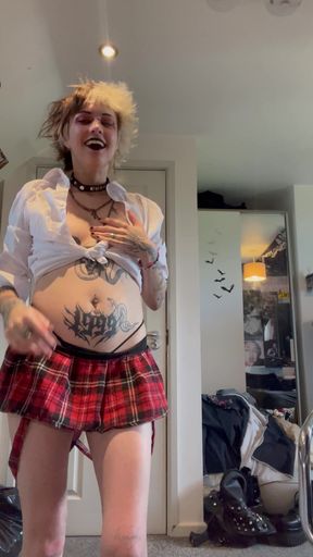 Crazy Ex GF Gives You a Penectomy for Cheating & Eats It
