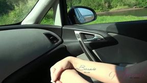 After hiking with Bailey Brooke she sucks your dick in the car