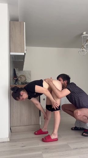 Anal She Wants 24/7