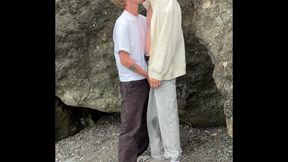 Found a Guy with a Big Dick by the Sea, Offered Him a Blowjob, He Agreed, Part 1