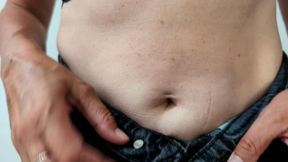 DUTCH BELLY BUTTON STUDY | Jasmine