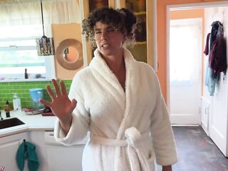 Lustful East Coast Stepmom Wishes a Coarse Anal Creampie