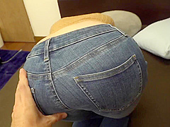 01K1422- Sex with a big butt in the neighborhood