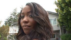 Erotic dude gets a nice blowie before his dick gets ridden by a horny babe