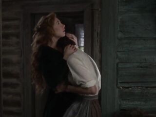 Vanessa Kirby and Katherine Waterston in lesbian sex scenes