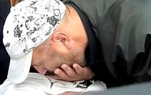 A Novara Graziano Fortina in auto spompina un 18enne