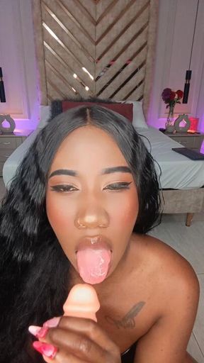 Hot girl ebony