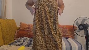 Foodie Fridays Jade Fucks a Corn on the Cob