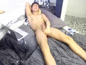 Wank With Vibro