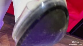 sultry siren's toe-tally arousing solo striptease