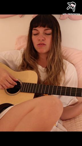 Cute moment from my &quot;How to Fuck with the period Mess-Free&quot; video