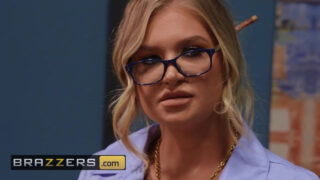 Ο Scott Nails χτυπάει τον μεγάλο κώλο της Alison Avery σε έντονη πρωκτική δράση